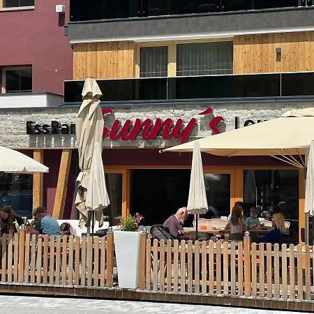 Sonnenhof Centrum Szálloda 4*