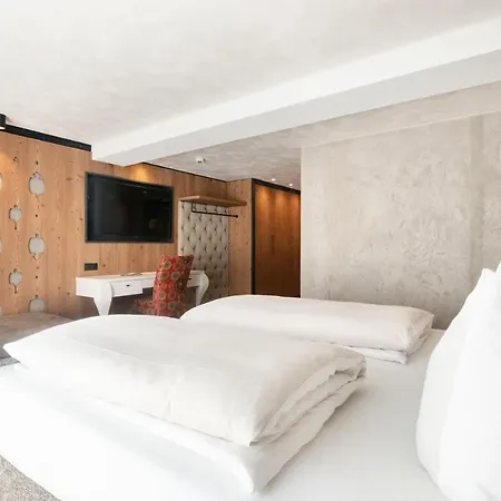 Hotel Sonnenhof Centrum 4*