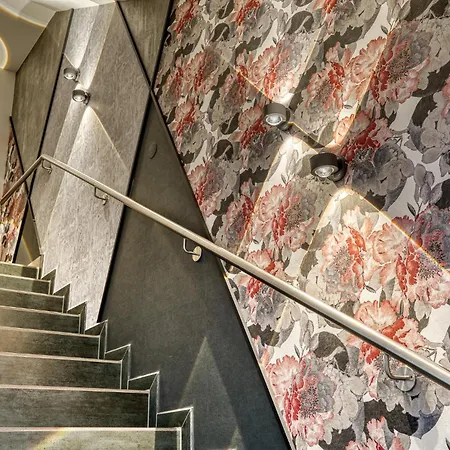 Hotel Sonnenhof Centrum 4*