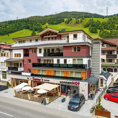 Sonnenhof Centrum Hotel 4*