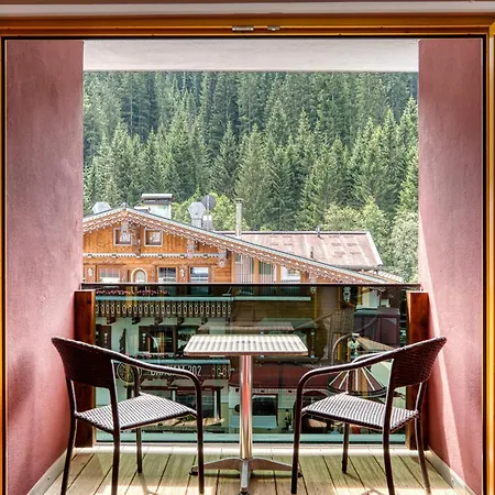 Sonnenhof Centrum 4*