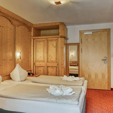 Sonnenhof Centrum 4*