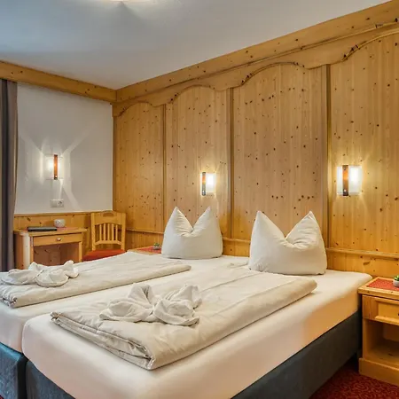 ホテル Sonnenhof Centrum 4*