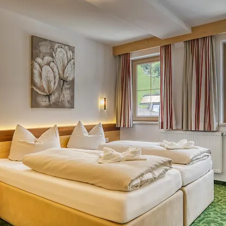 Sonnenhof Centrum فندق جيرلوس