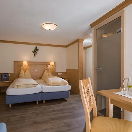 Hotel Sonnenhof Centrum 4*
