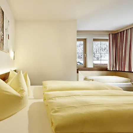 Sonnenhof Centrum Otel 4*