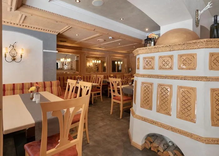 Sonnenhof Centrum Hotell 4*