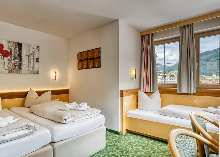 Hotell Sonnenhof Centrum 4*