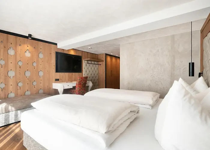 מלון Sonnenhof Centrum 4*