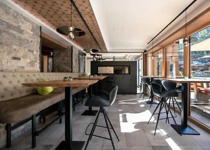 Sonnenhof Centrum מלון