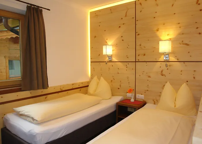 מלון Sonnenhof Centrum 4*